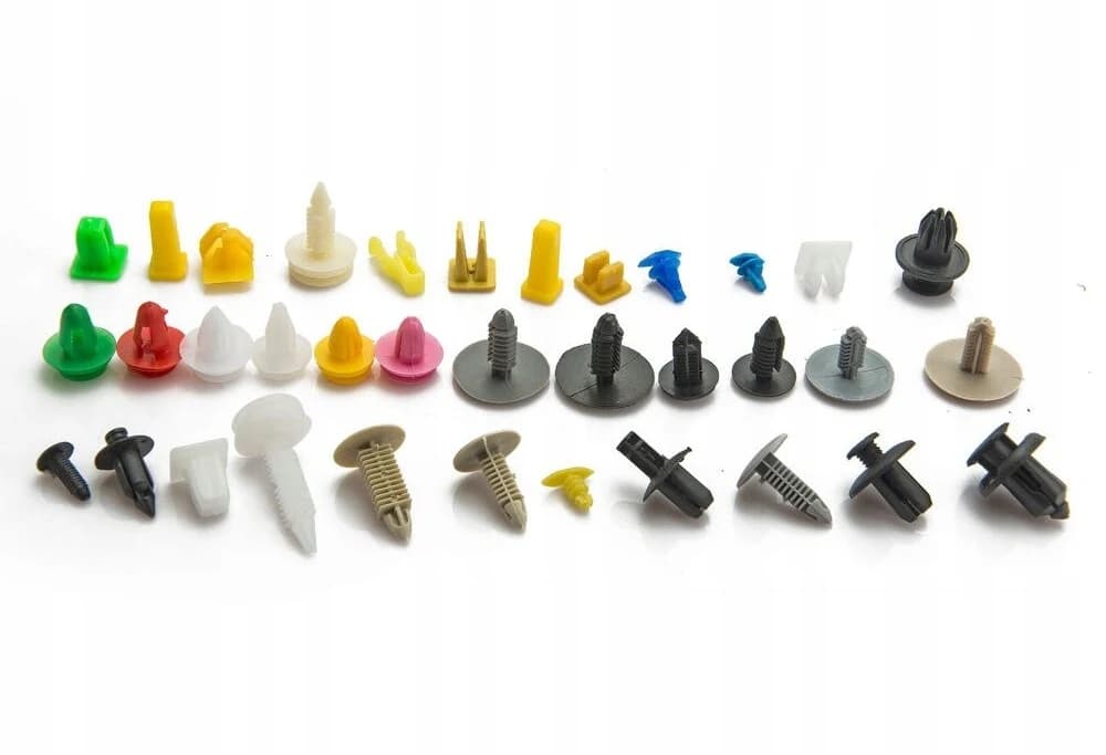 SPINKI DO TAPICERKI 500szt.