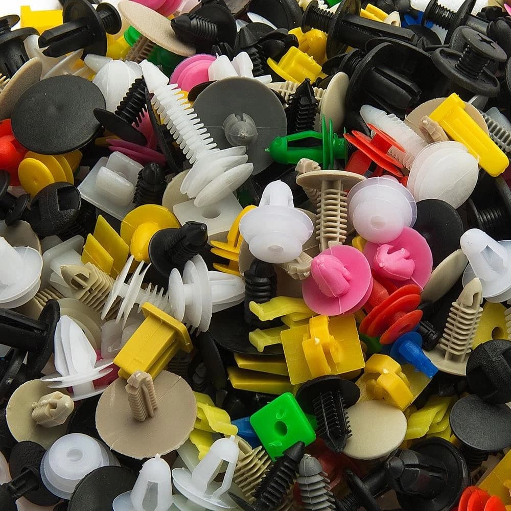 SPINKI DO TAPICERKI 500szt.